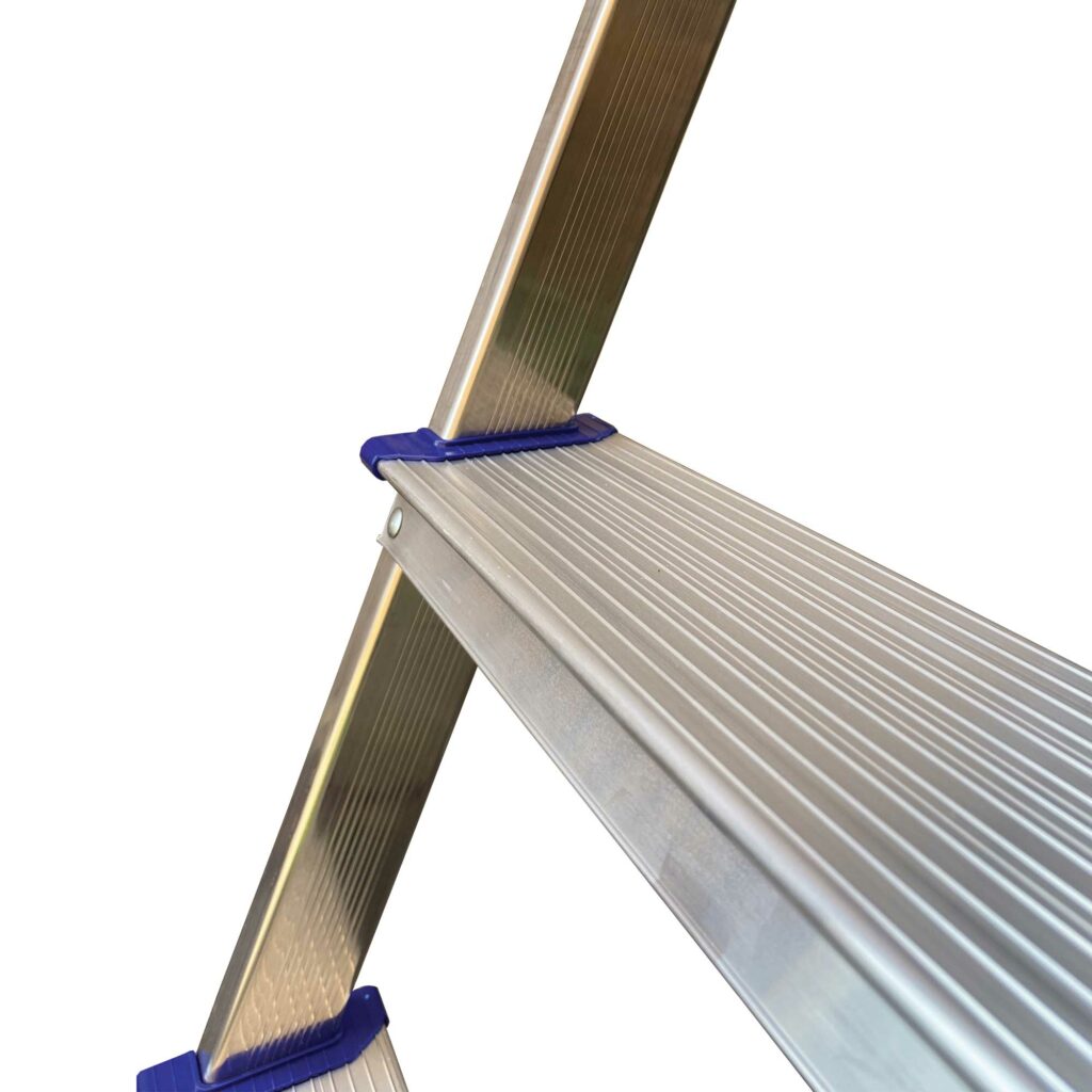 TB Davies HORIZON Aluminium Trade Platform Step TB Davies™